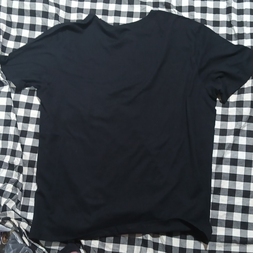 Men's Nike Black and Neon Yellow T-Shirt - Picture 3 of 4